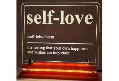 Slika Noćna LED lampa Self-Love