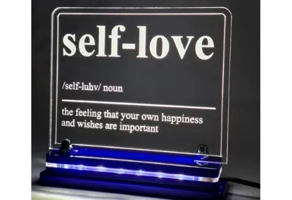 Slika Noćna LED lampa Self-Love