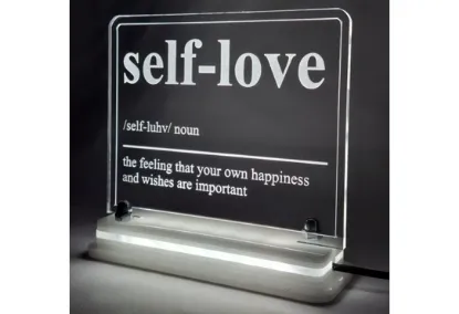 Slika Noćna LED lampa Self-Love