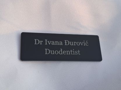pločice za zaposlene